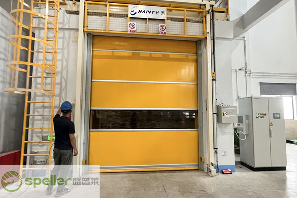 快速卷簾門.jpg 快速卷簾門.jpg