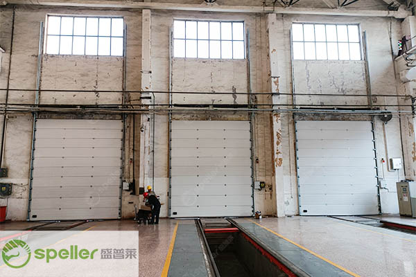 大秦鐵路提升門.jpg 大秦鐵路提升門.jpg