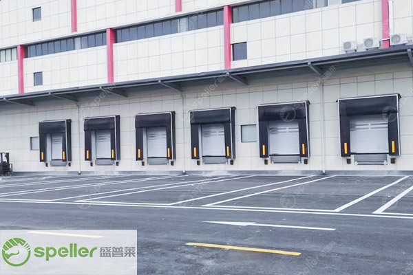 工業(yè)提升門 工業(yè)提升門