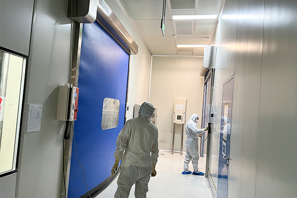盛普萊潔凈室快速門 盛普萊潔凈室快速門